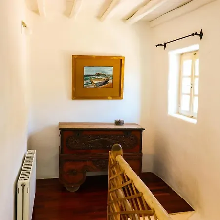 Villa Rock House